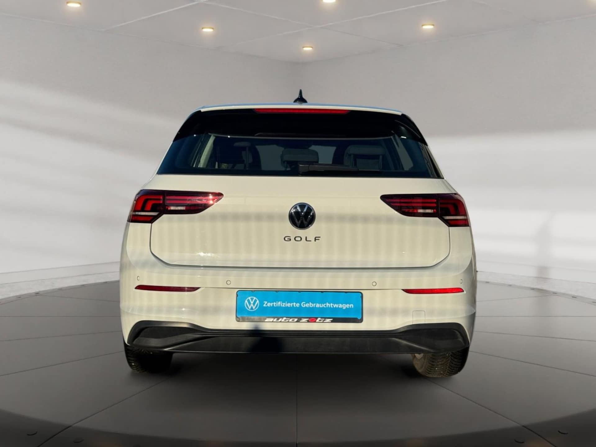 Volkswagen Golf Life