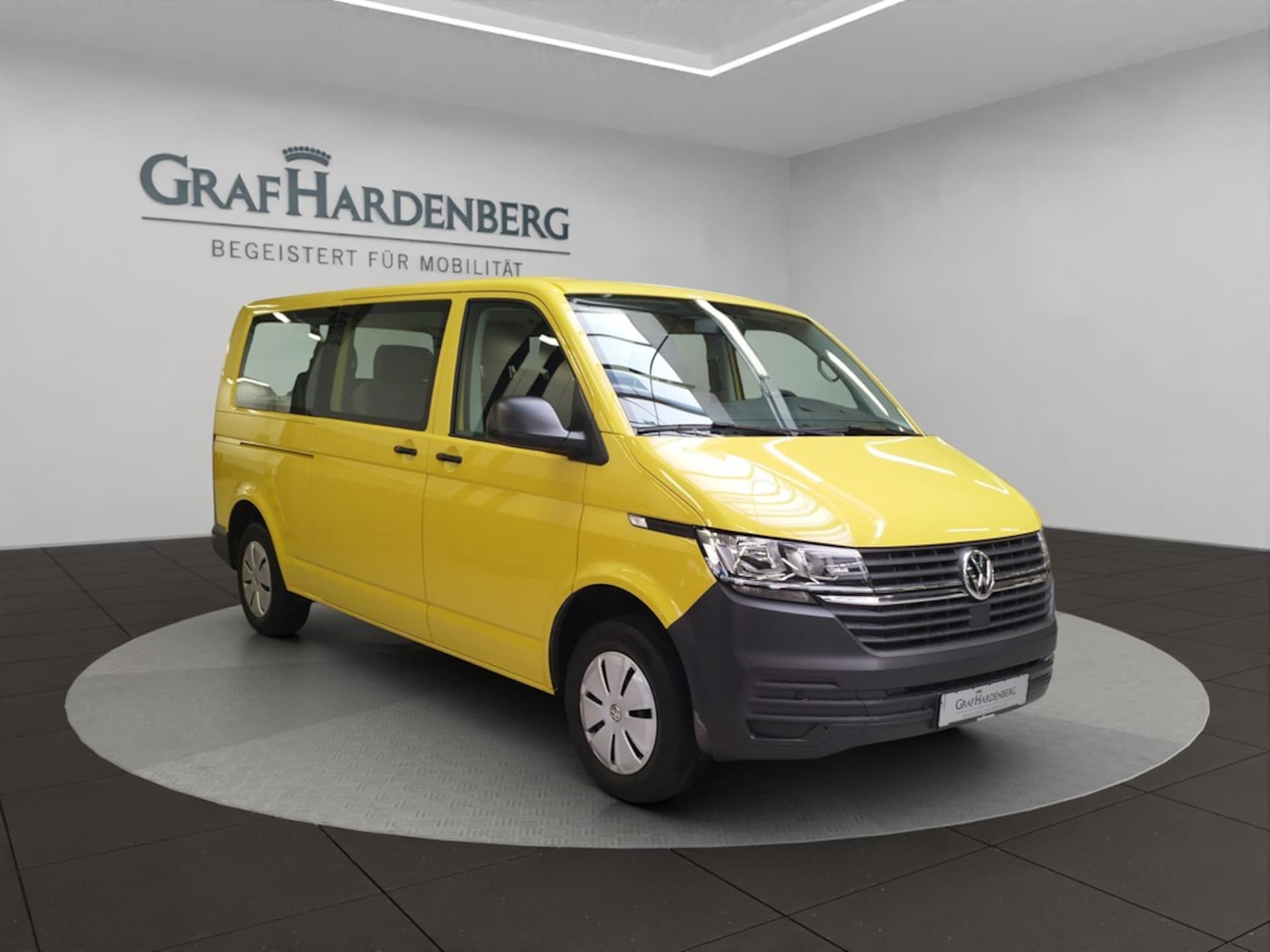 Volkswagen T6.1 Transporter Kombi langer Radstand