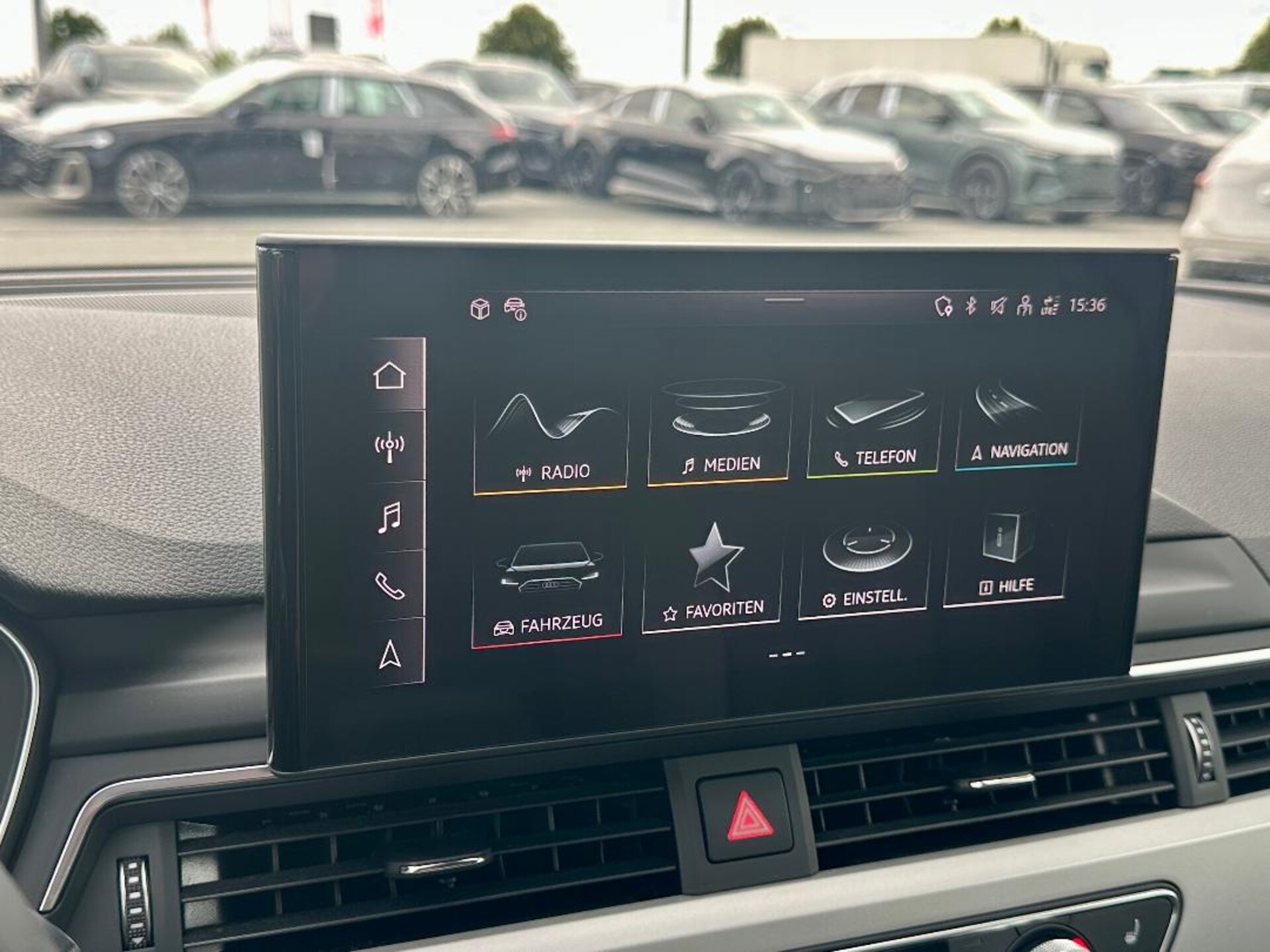 Audi A4 Avant S line