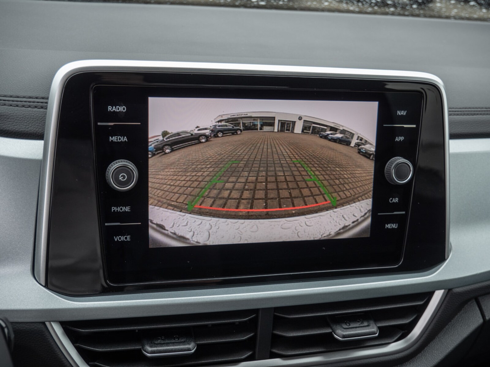 Volkswagen T-Roc – Bild 11