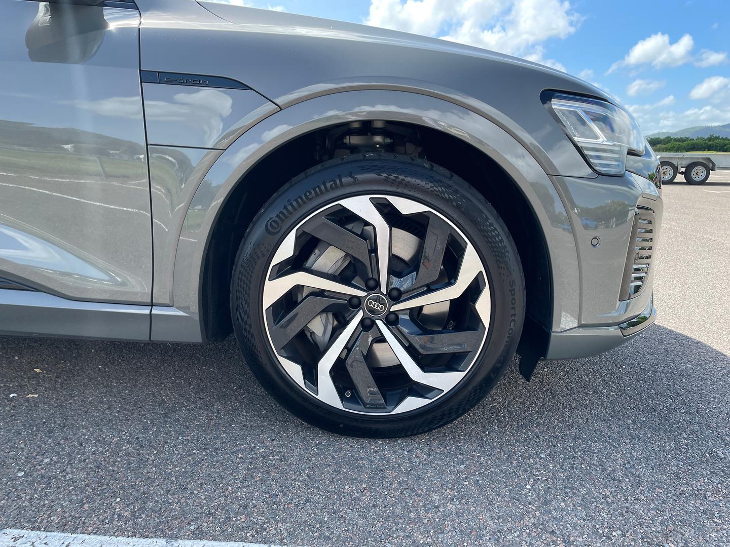 Image about Audi Q8 Sportback e-tron 55 e-tron quattro