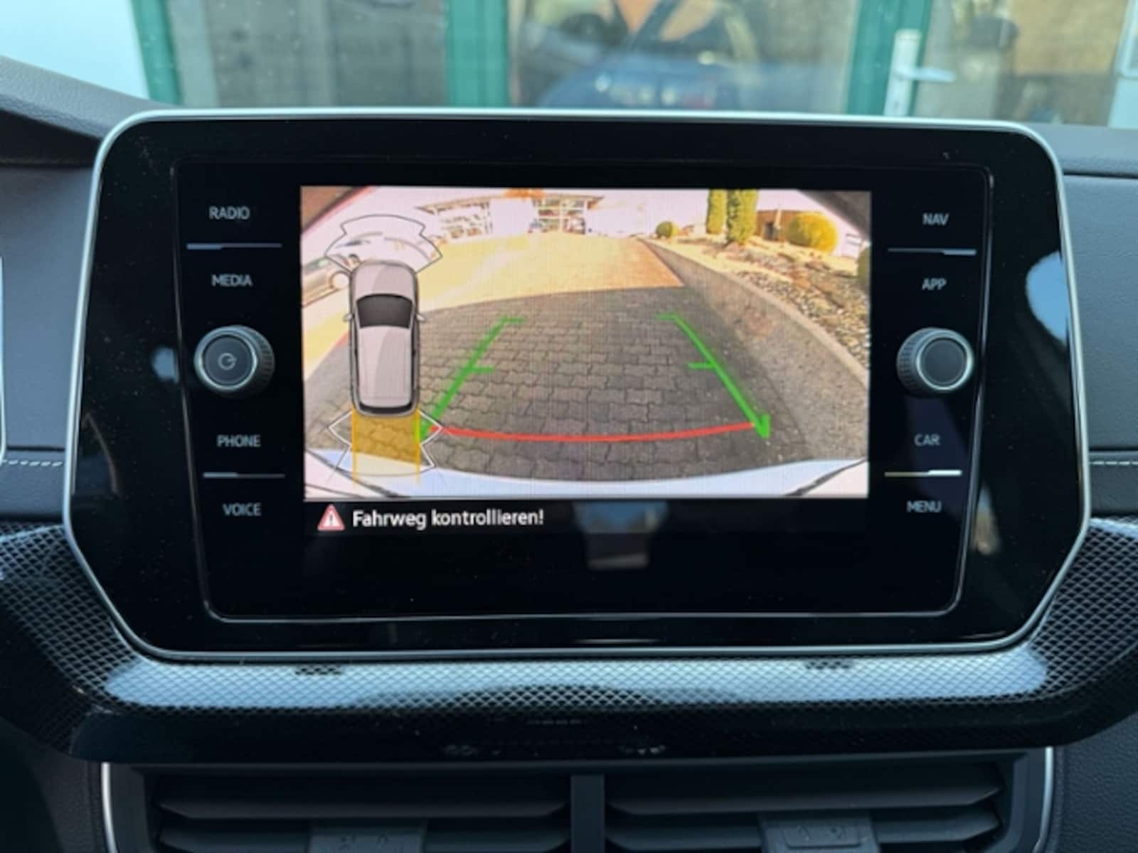 Volkswagen T-Cross – Bild 9