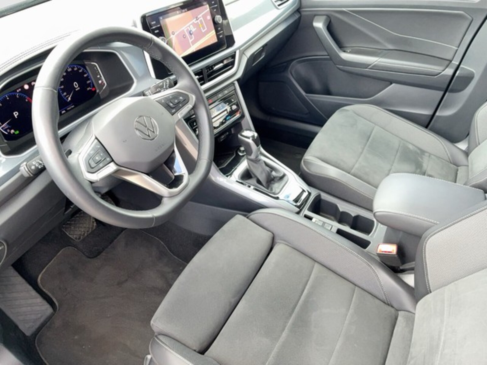 Volkswagen T-Roc – Bild 8