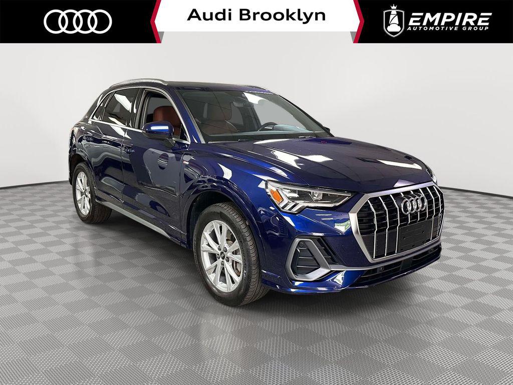 2023 Audi Q3 45 TFSI S Line Premium Plus quattro's photo