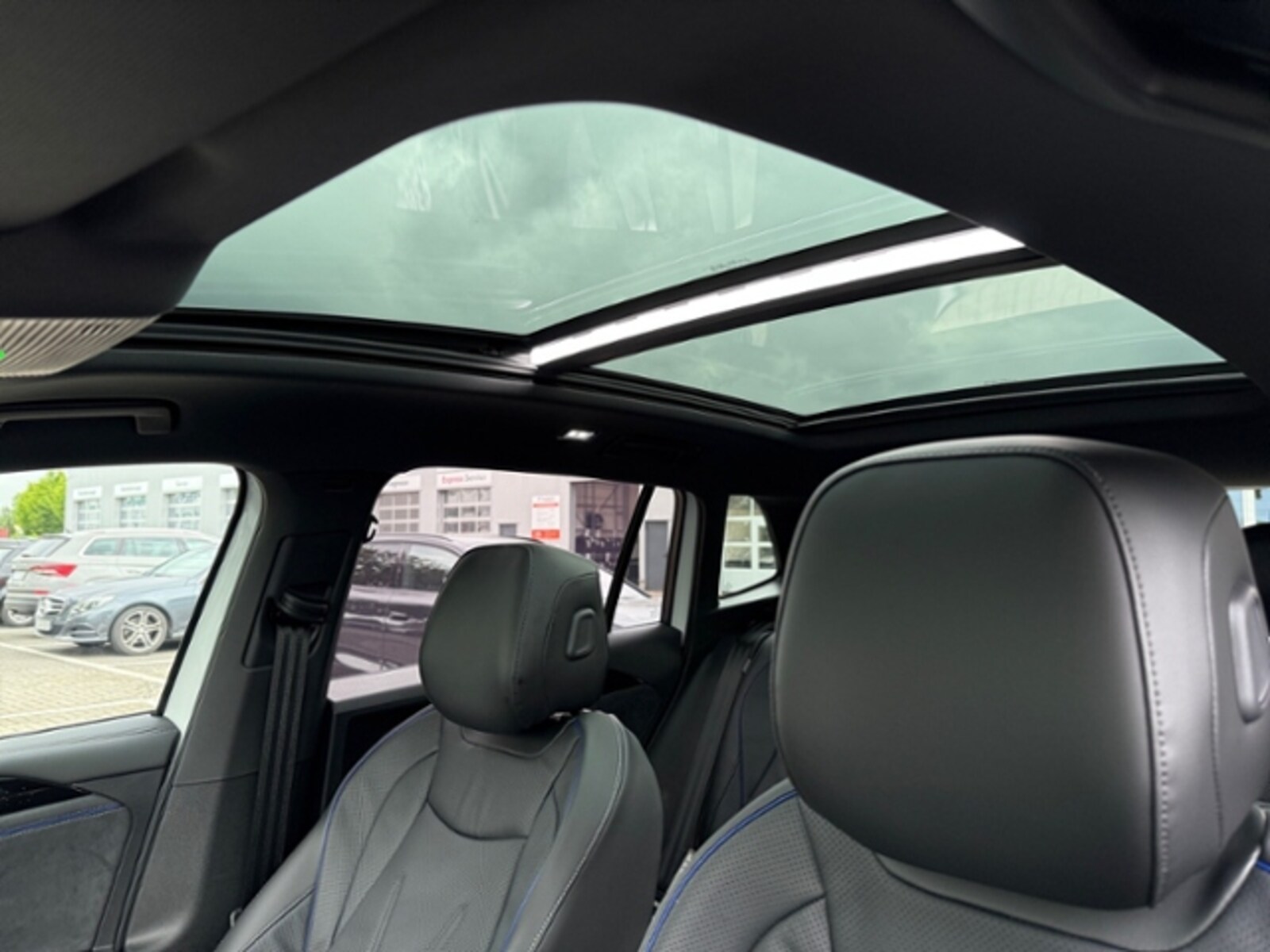 Volkswagen Tiguan – Bild 17