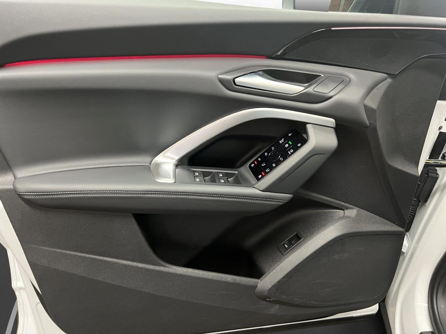 Bild über Audi Q5 SUV TFSI 150 kW S tronic - für weitere Informationen kontaktieren Sie den Audi Partner