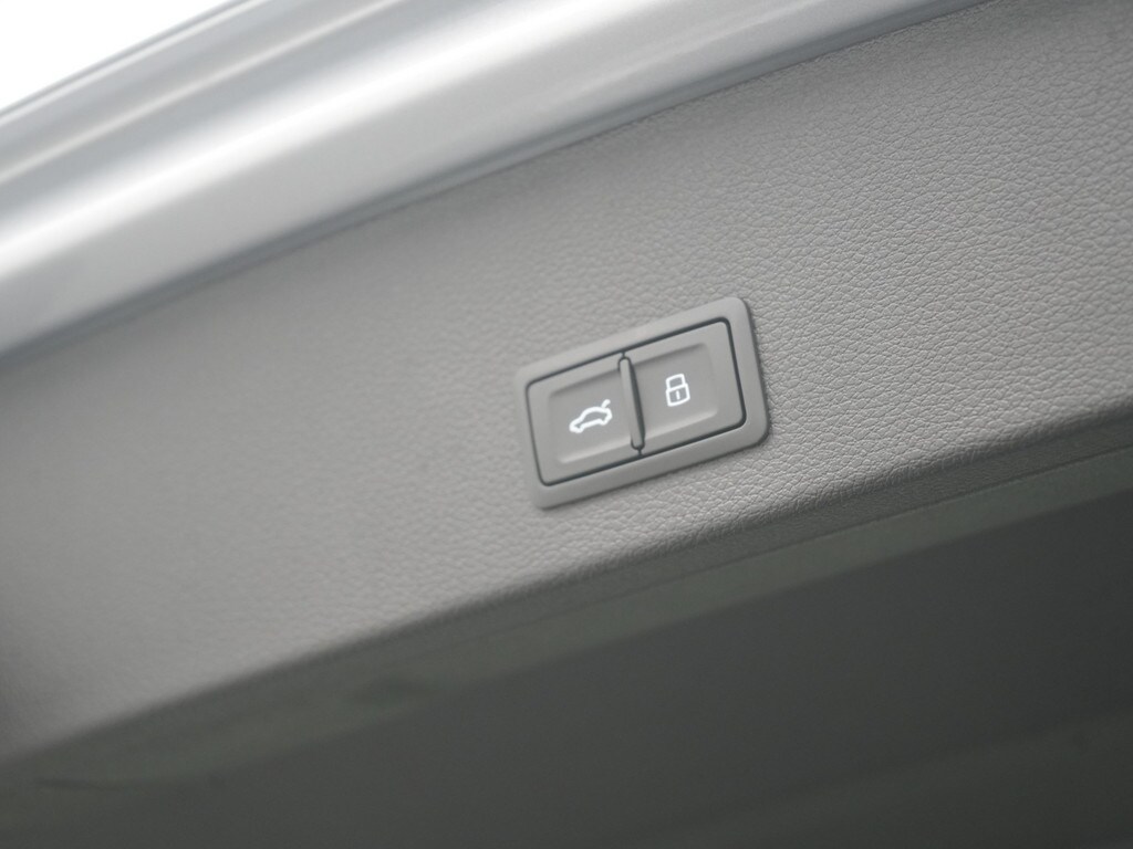 Image about Audi Q2 advanced 30 TFSI Schaltgetriebe