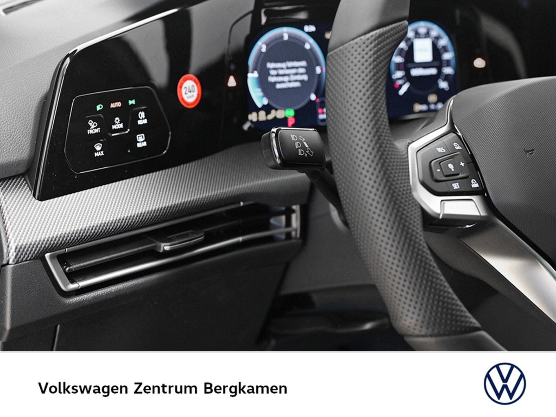 Volkswagen Golf Variant R-Line