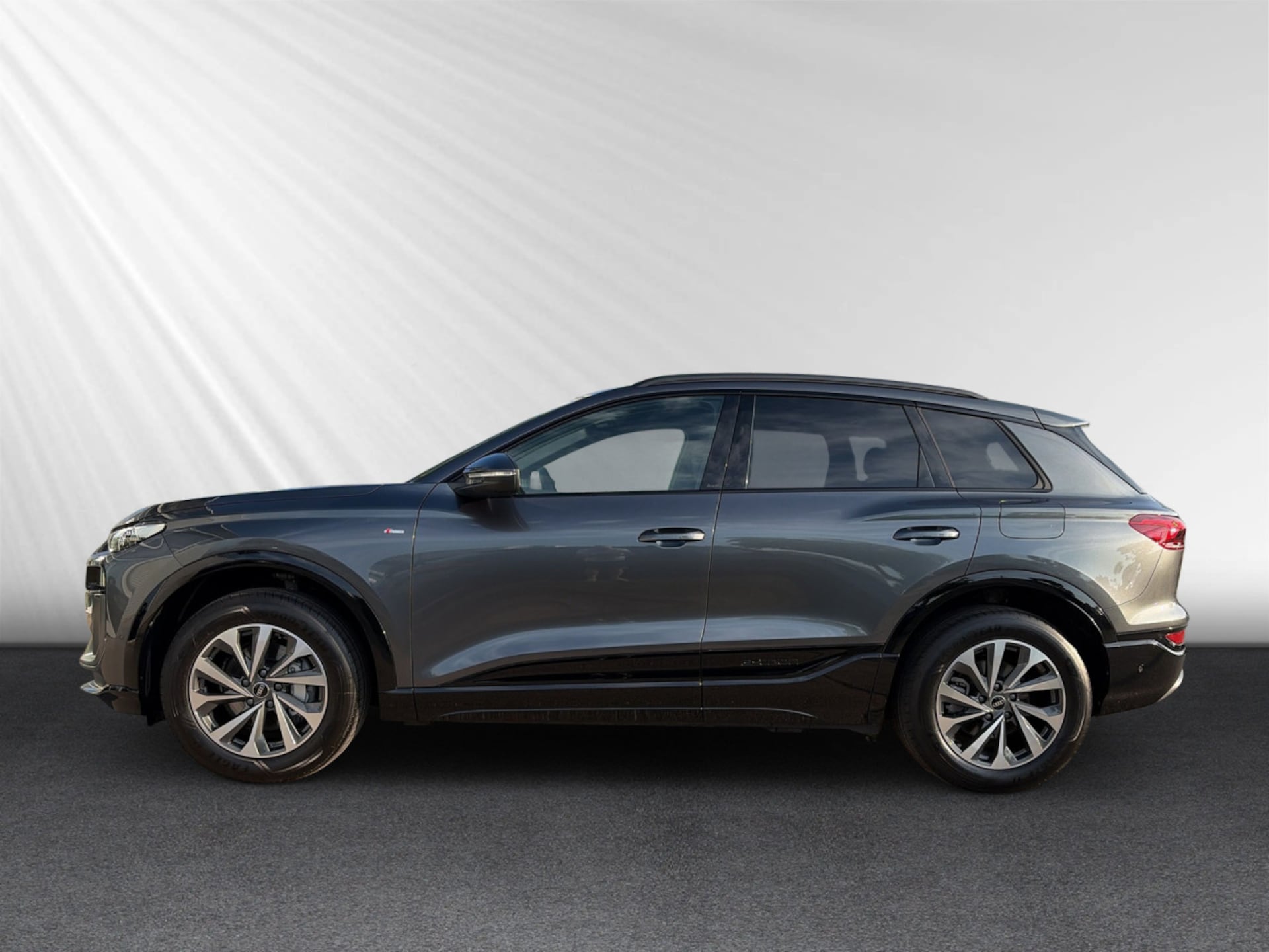 Audi Q6 SUV e-tron