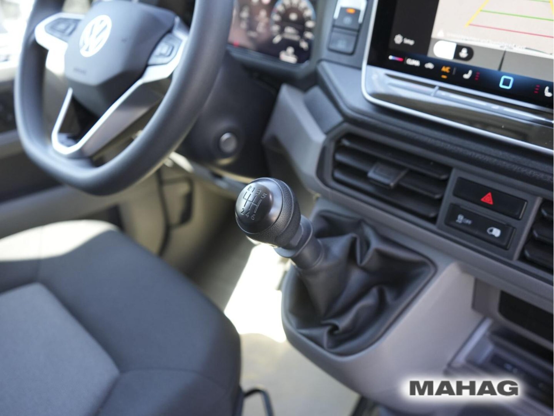 Volkswagen Crafter Kasten langer Radstand