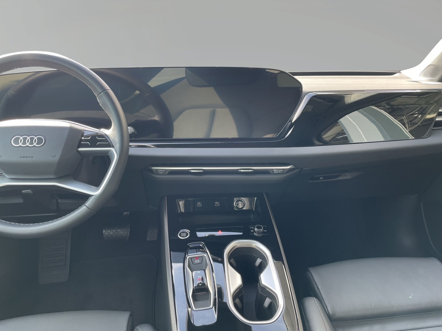 Bild über Audi A6 Avant TDI quattro 150 kW S tronic - für weitere Informationen kontaktieren Sie den Audi Partner