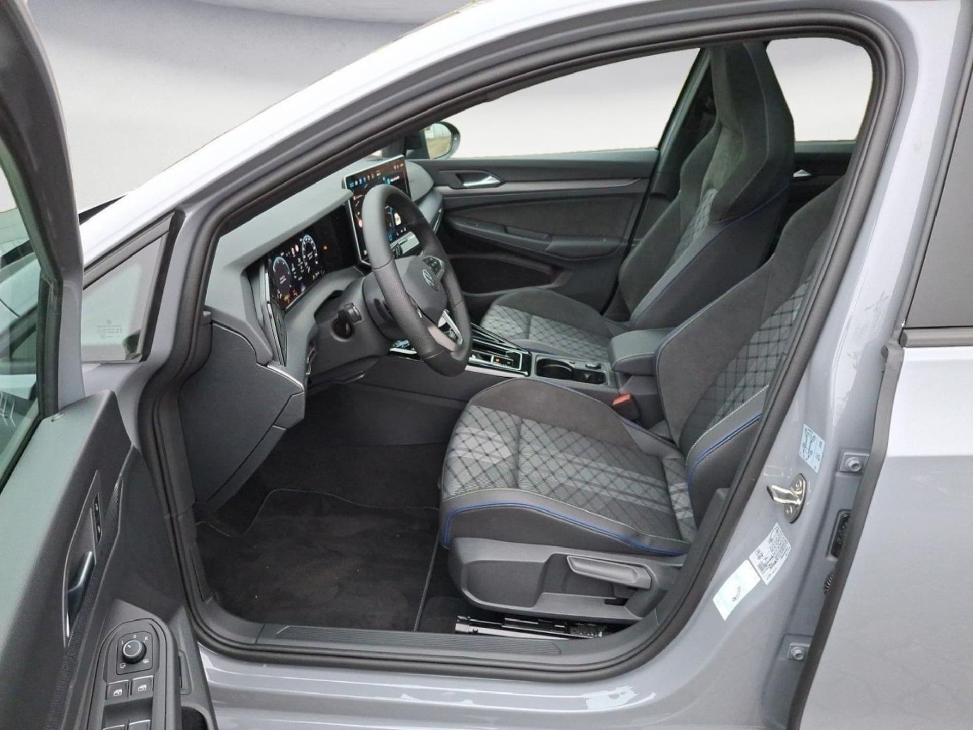 Volkswagen Golf Variant R-Line
