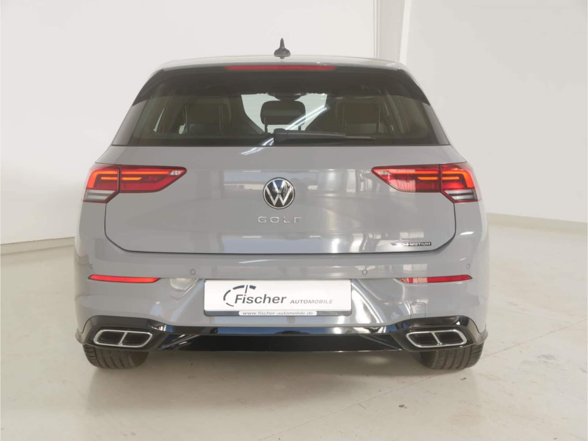 Volkswagen Golf R-Line