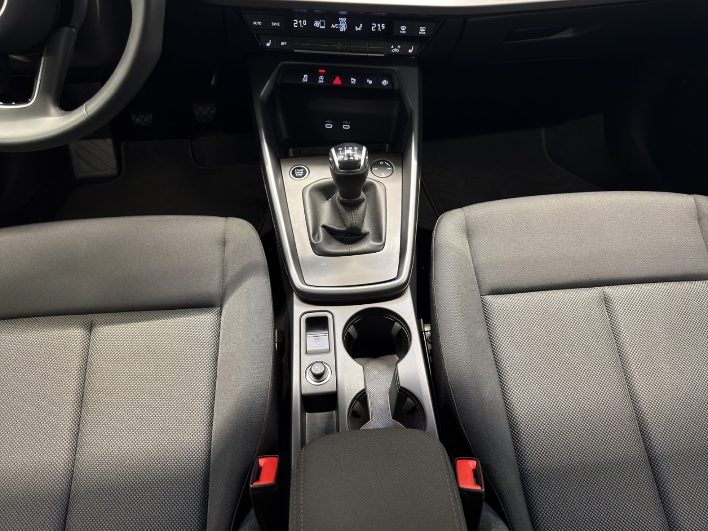 Bild über Audi A3 Sportback TFSI Schaltgetriebe - für weitere Informationen kontaktieren Sie den Audi Partner