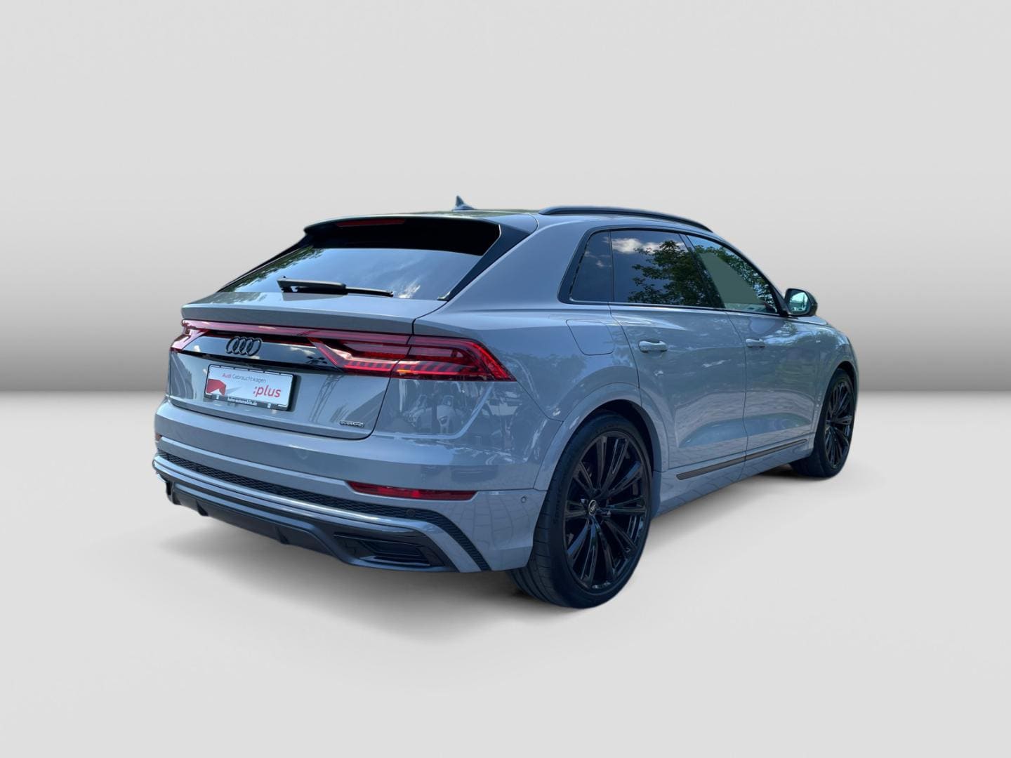 Bild über Audi Q8 competition plus 50 TDI quattro tiptronic - für weitere Informationen kontaktieren Sie den Audi Partner