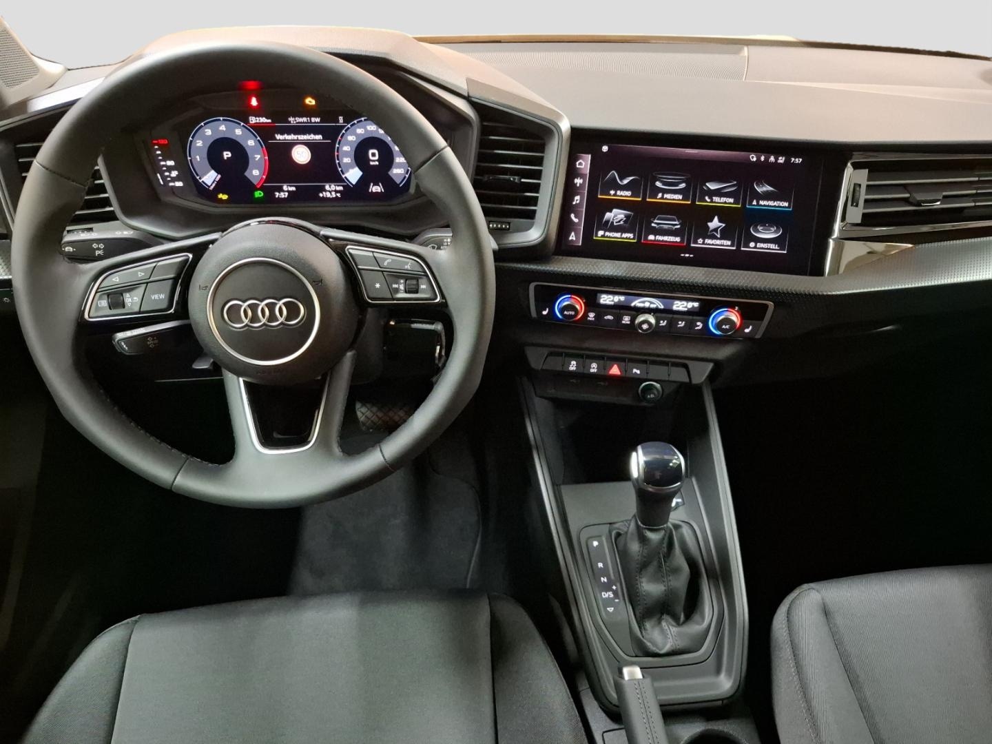 Bild über Audi A1 Sportback 25 TFSI S tronic - für weitere Informationen kontaktieren Sie den Audi Partner
