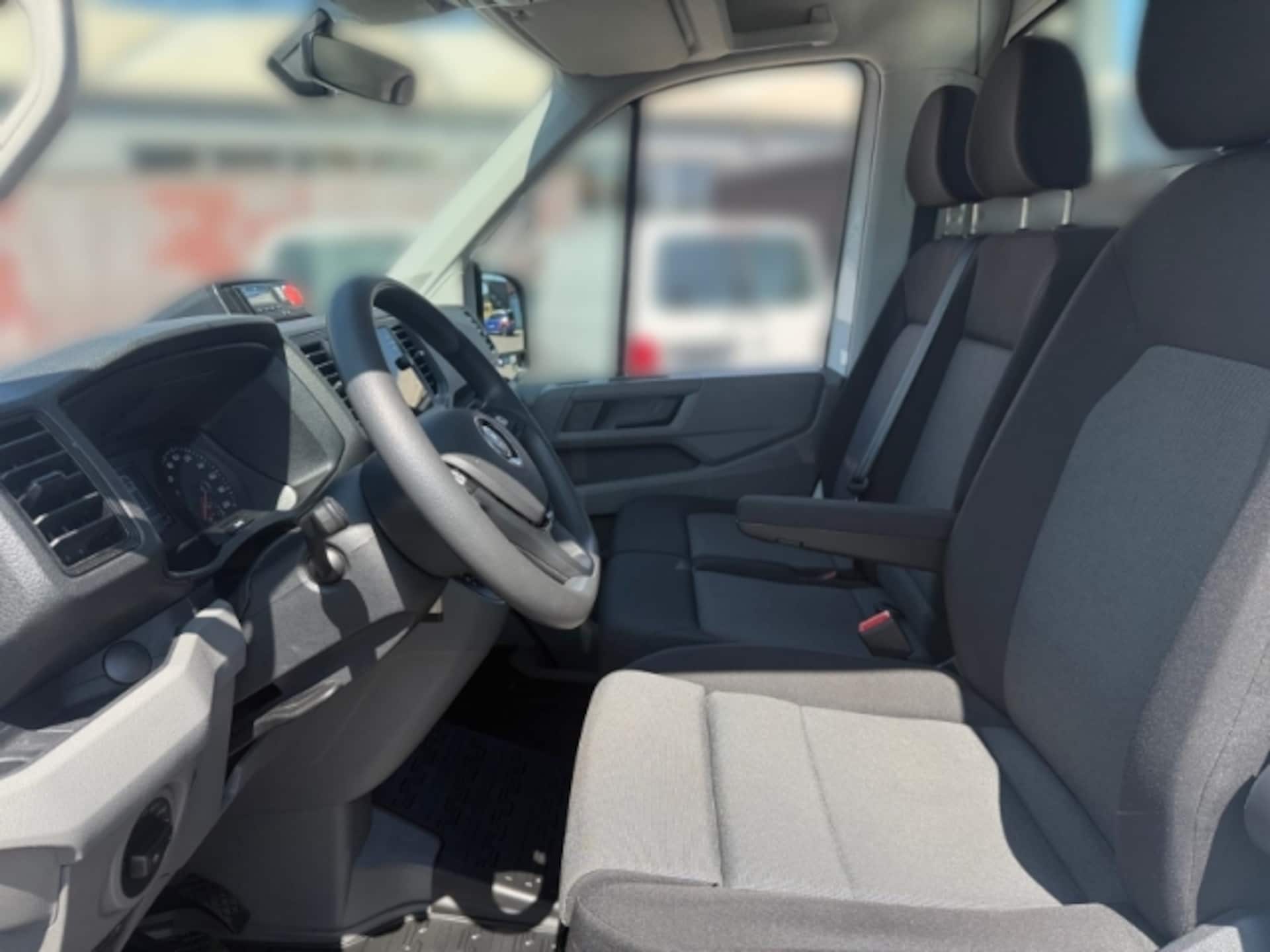 Volkswagen Crafter Einzelkabine langer Radstand