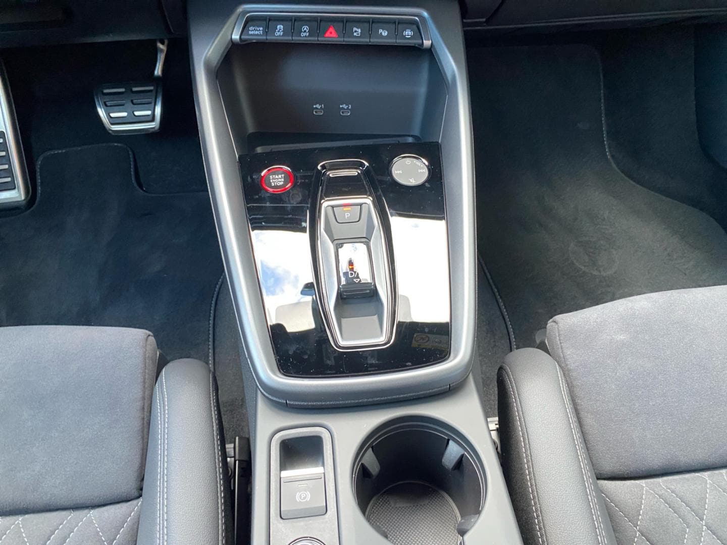 Image about Audi S3 Limousine TFSI quattro S tronic