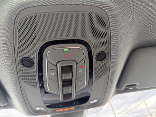 2024 Audi Q5 Premium Plus - Photo 9