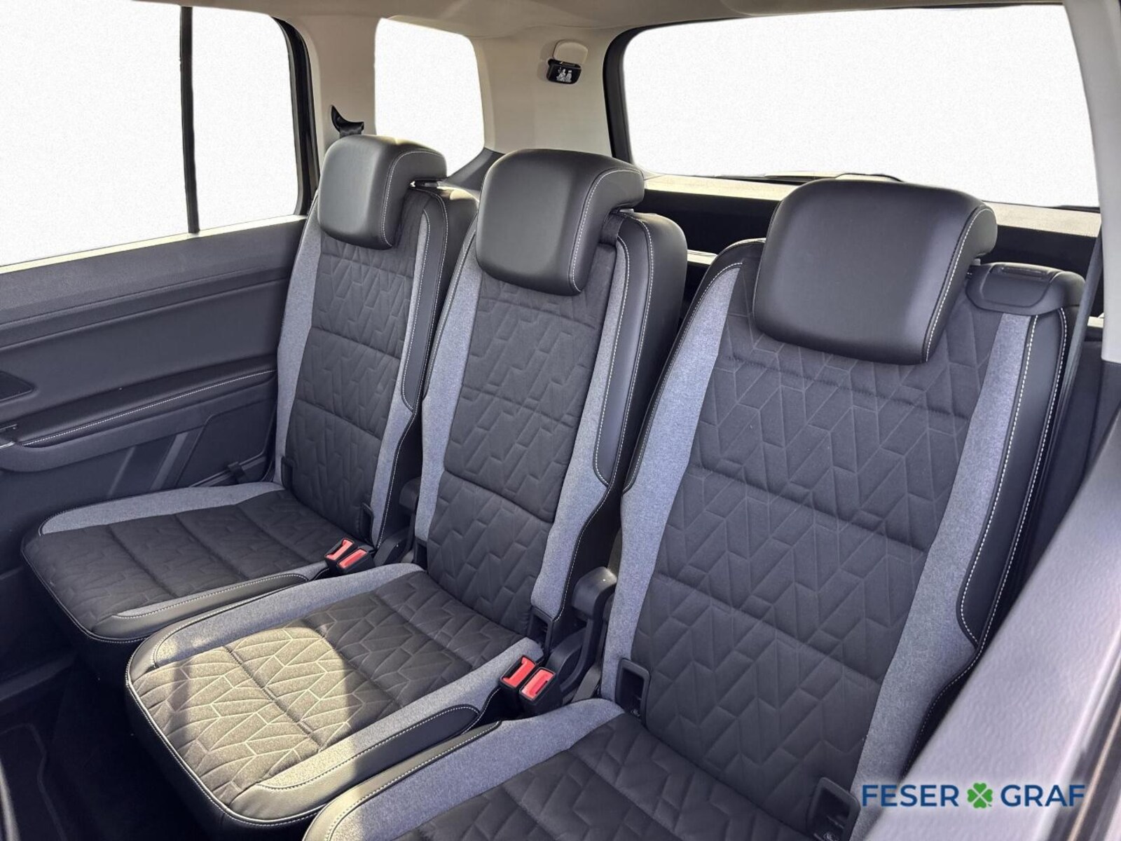 Volkswagen Touran – Bild 12