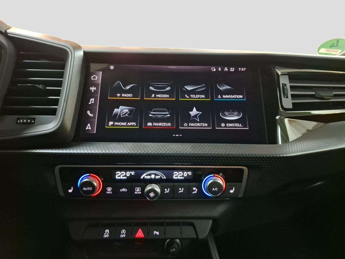 Bild über Audi A1 Sportback 25 TFSI S tronic - für weitere Informationen kontaktieren Sie den Audi Partner