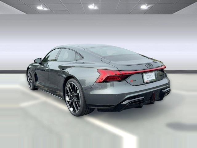 2026 Audi RS e-tron GT performance