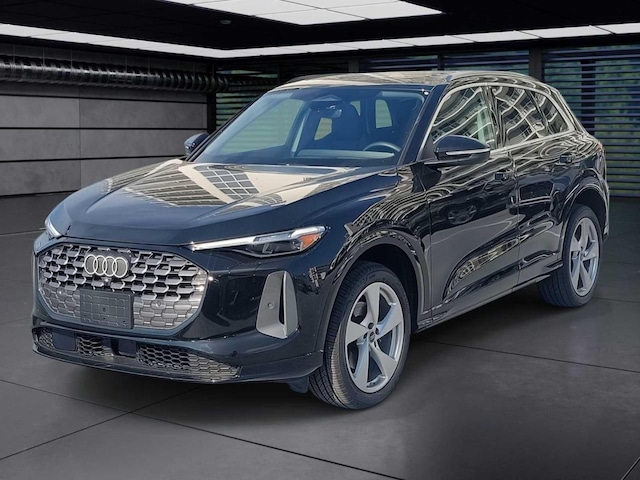 Photo of 2025 Audi Q5