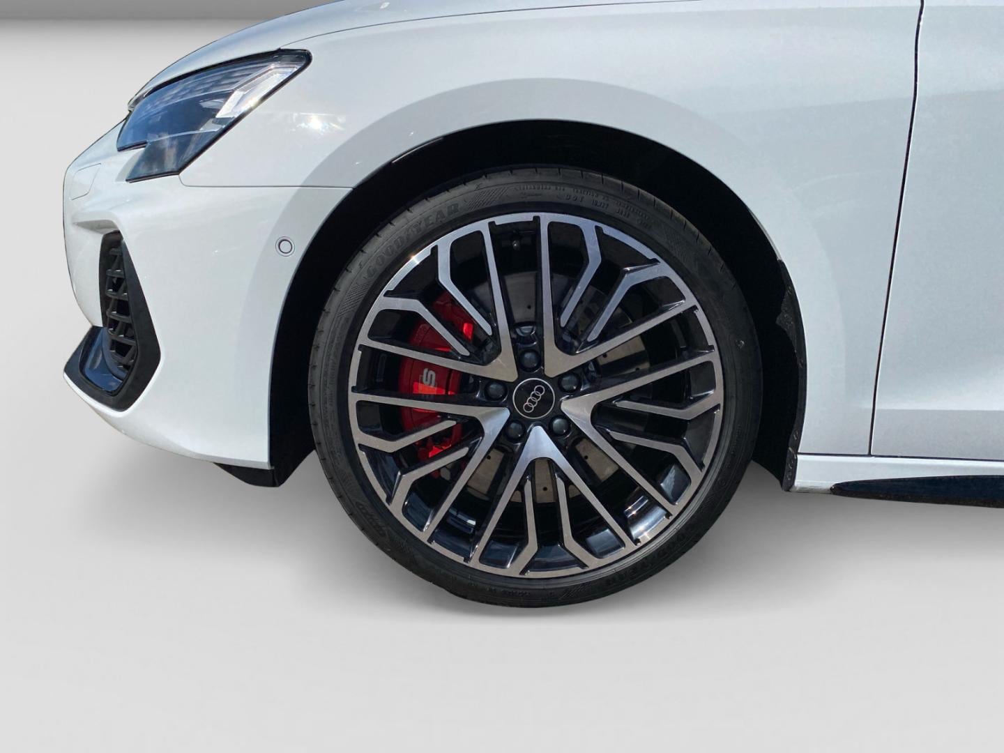 Image about Audi S3 Limousine TFSI quattro S tronic