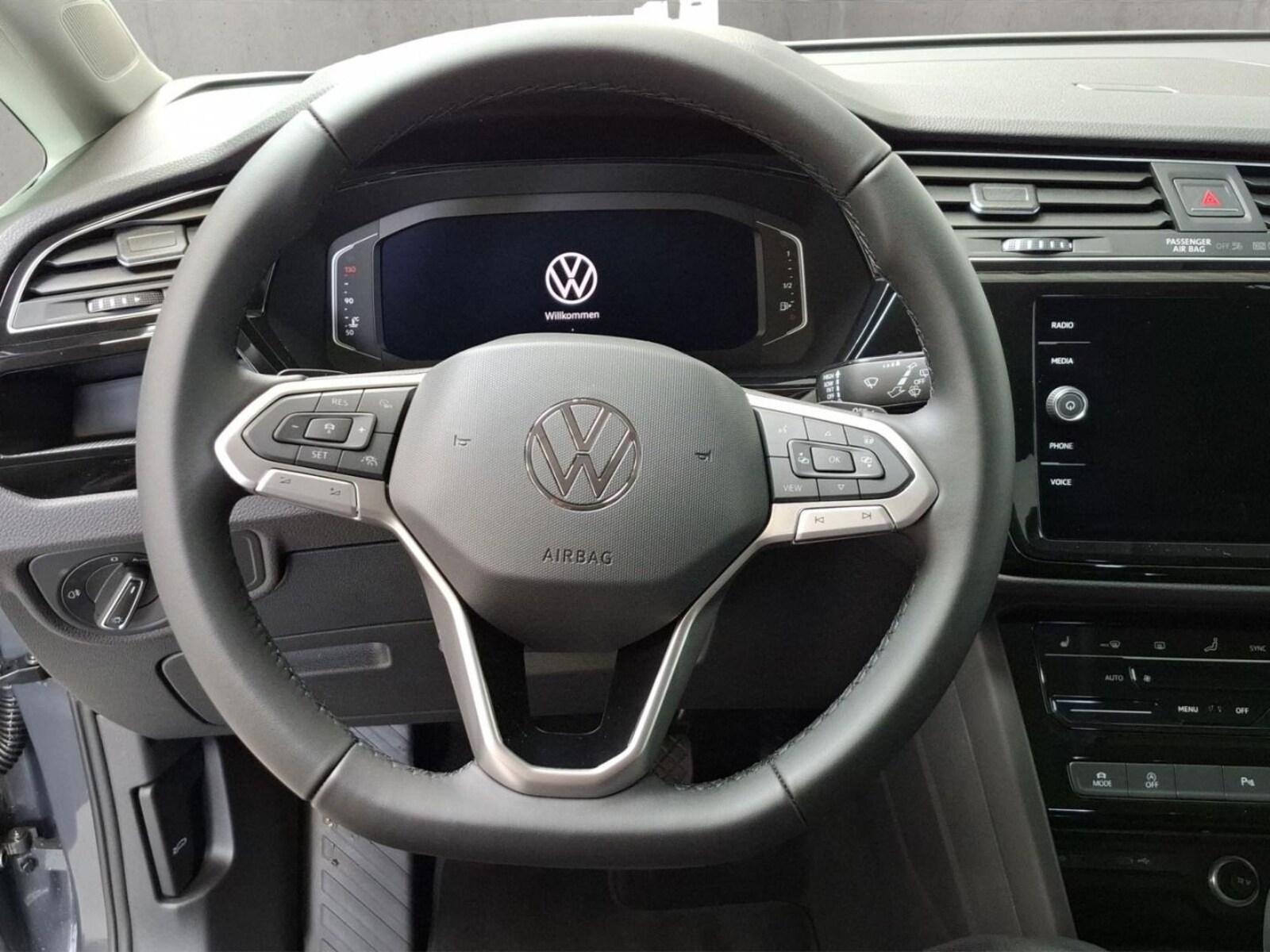 Volkswagen Touran – Bild 10