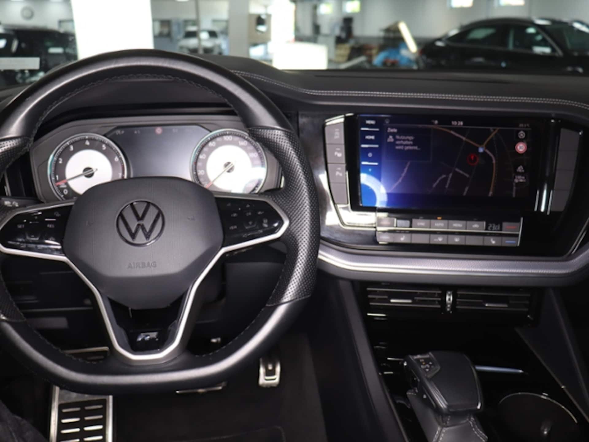 Volkswagen Touareg R-Line