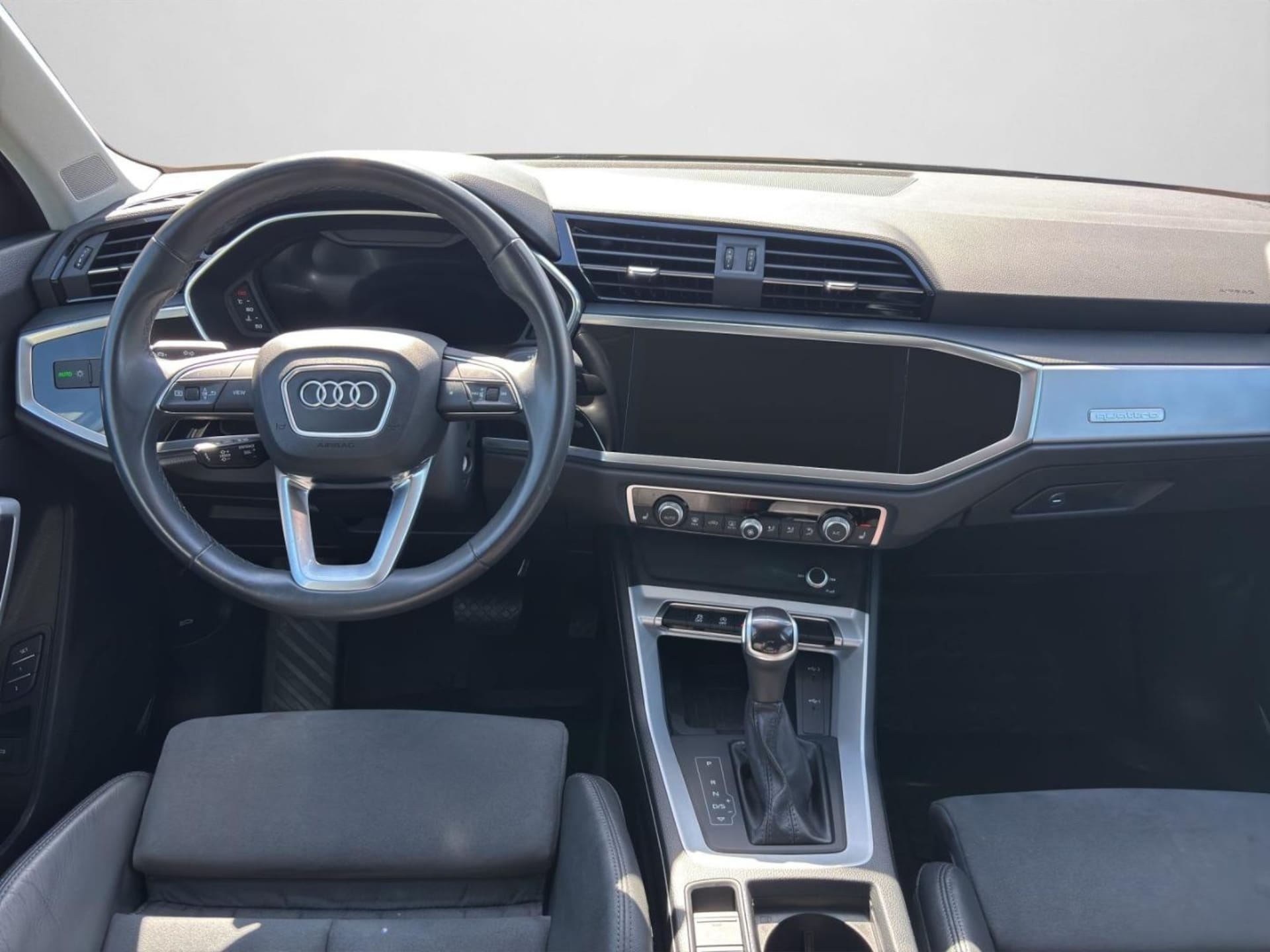 Audi Q3 SUV S line
