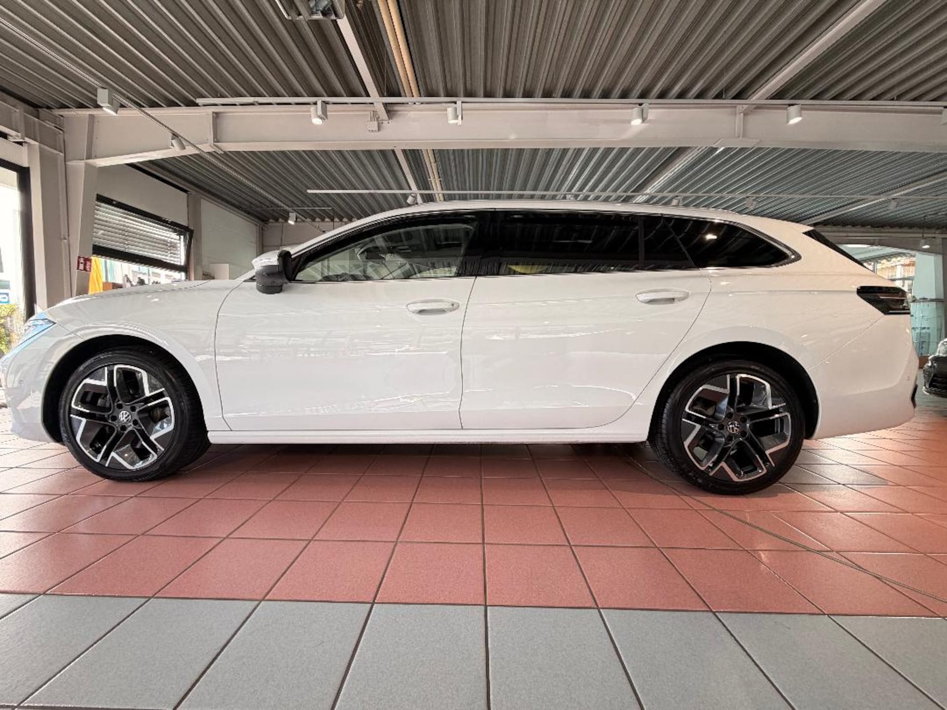 Volkswagen Passat Elegance