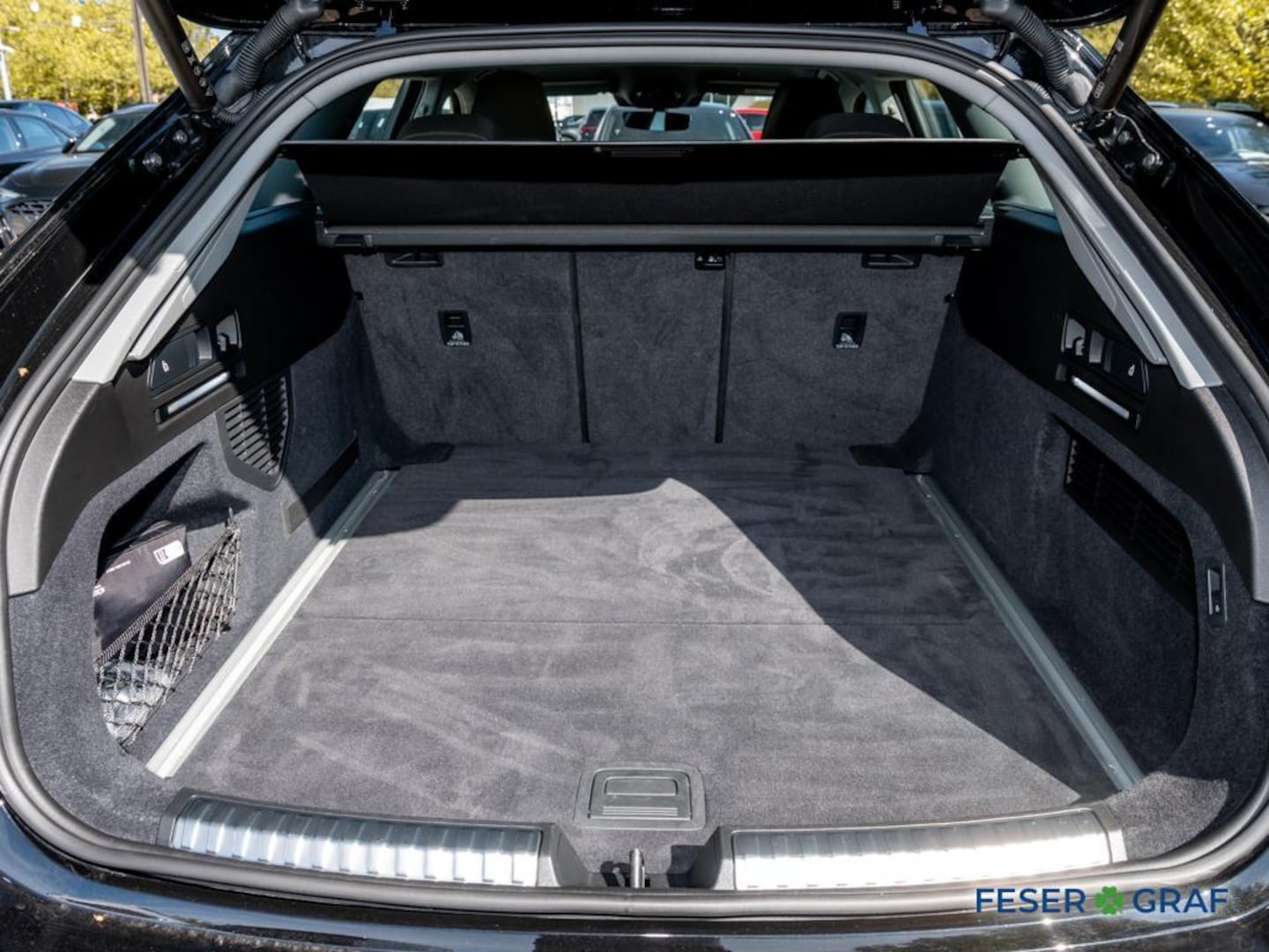 Bild über Audi A6 Avant TDI quattro 150 kW S tronic - für weitere Informationen kontaktieren Sie den Audi Partner