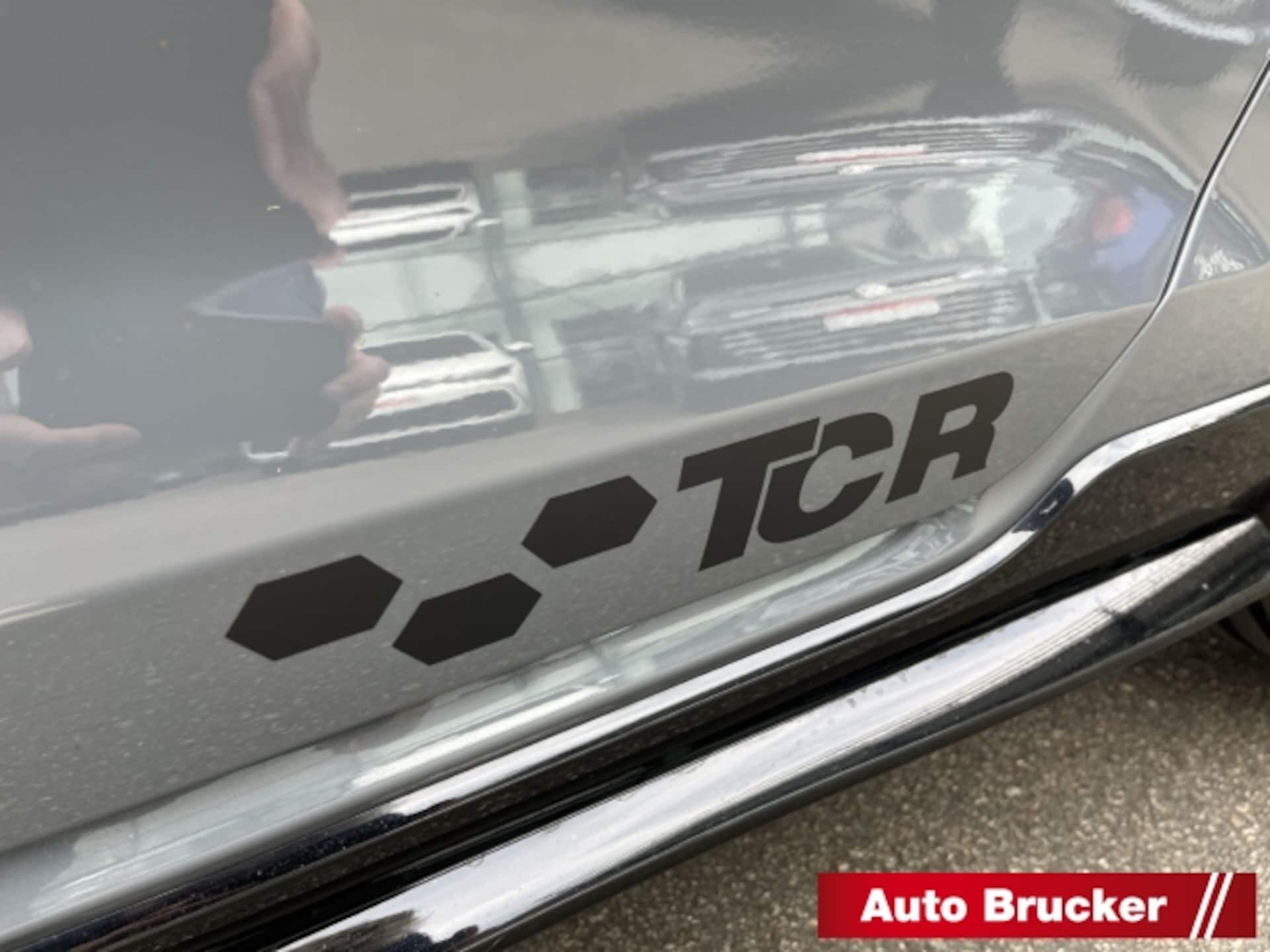 Volkswagen Golf GTI TCR