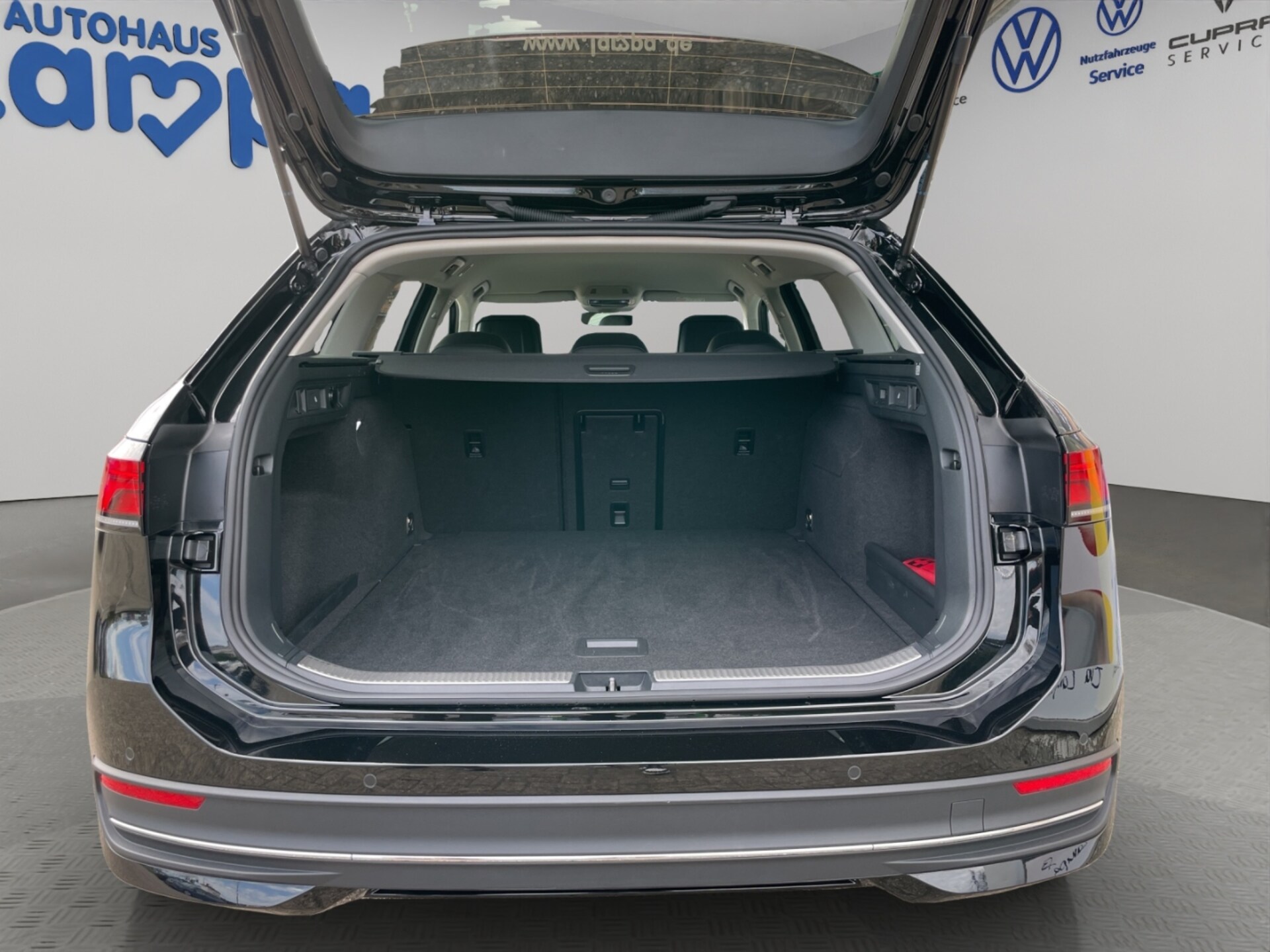 Volkswagen Passat Business
