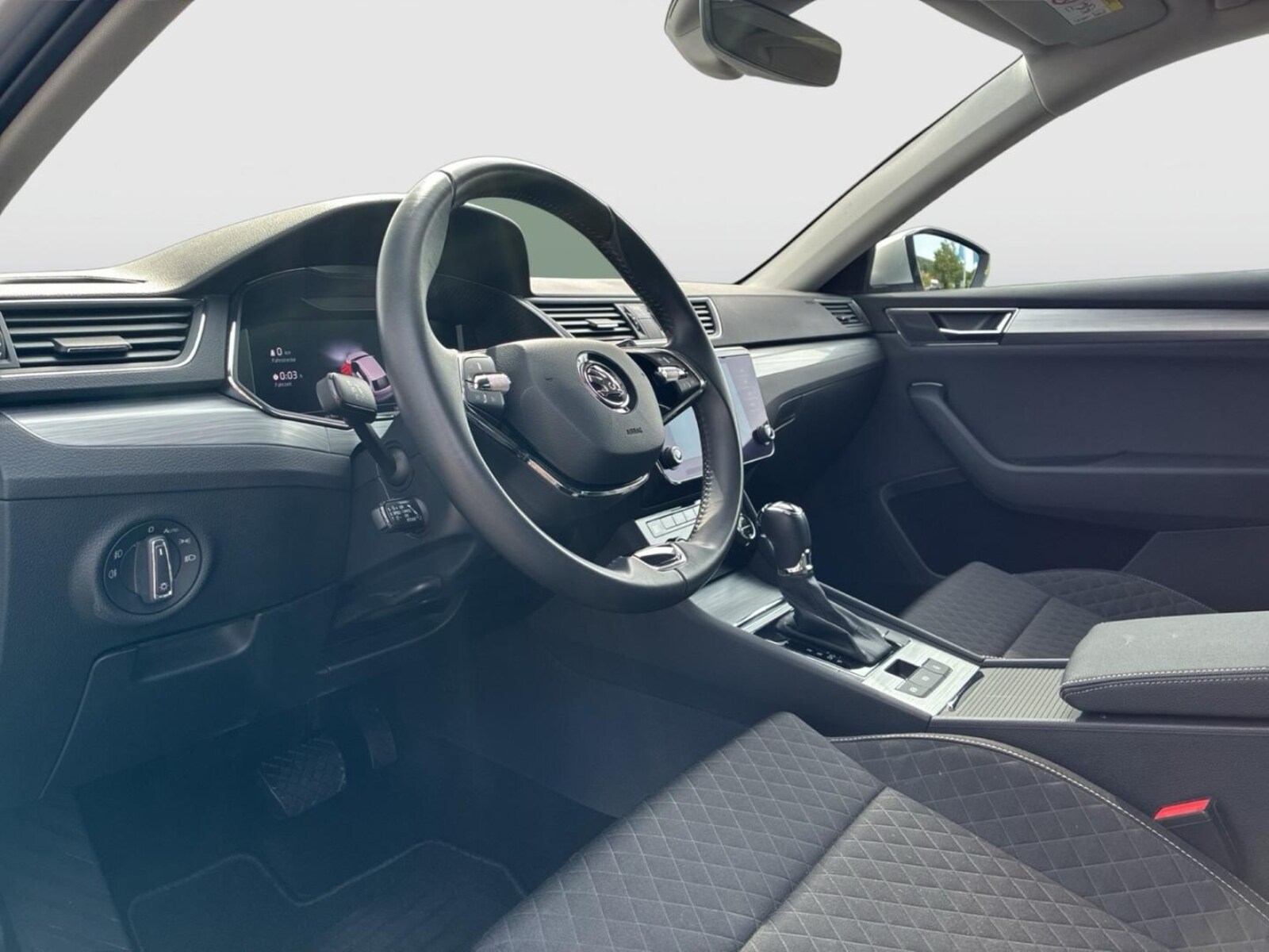 Škoda Superb Combi – Bild 25