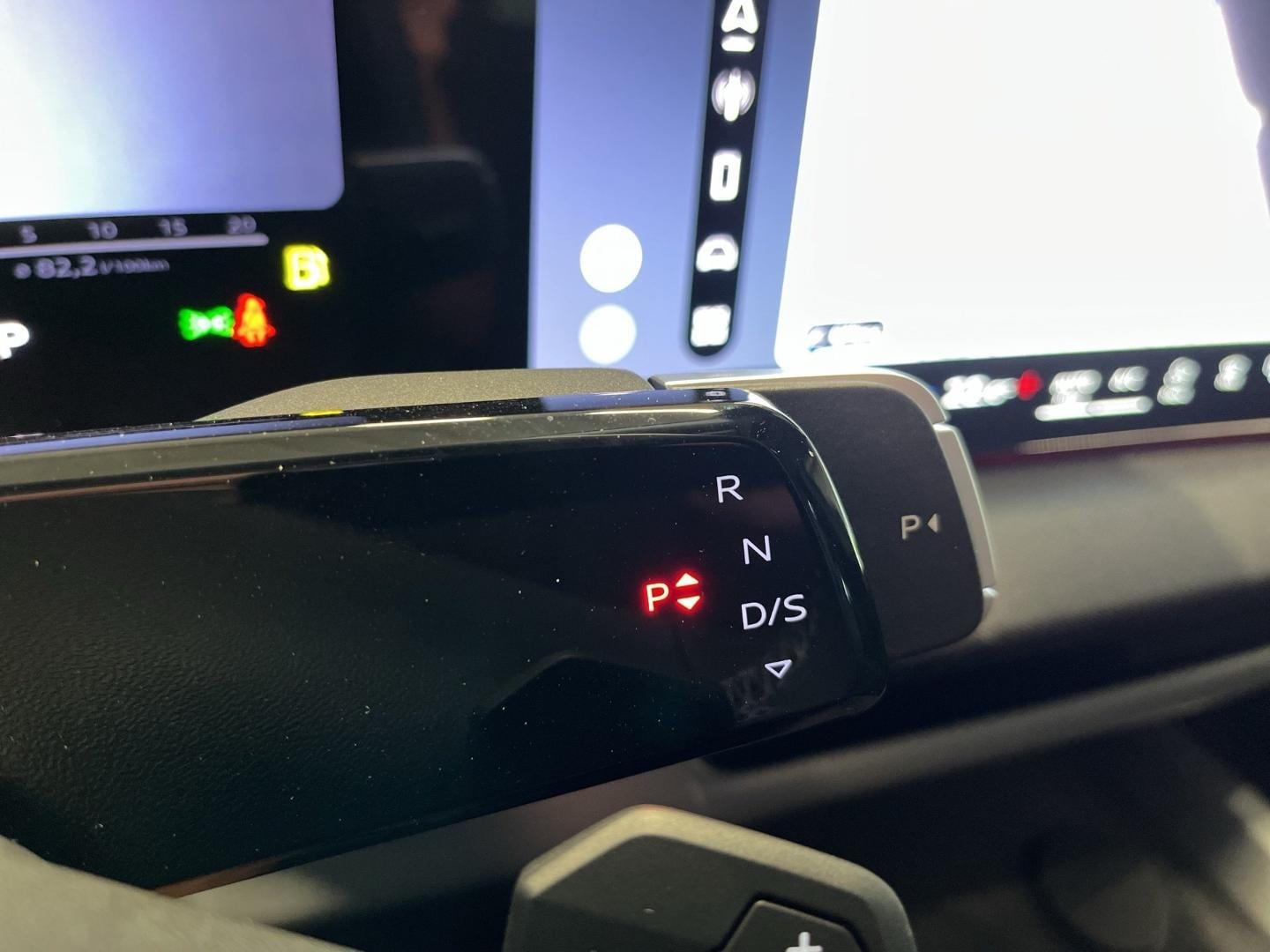 Bild über Audi Q7 SUV TDI quattro 220 kW tiptronic - für weitere Informationen kontaktieren Sie den Audi Partner