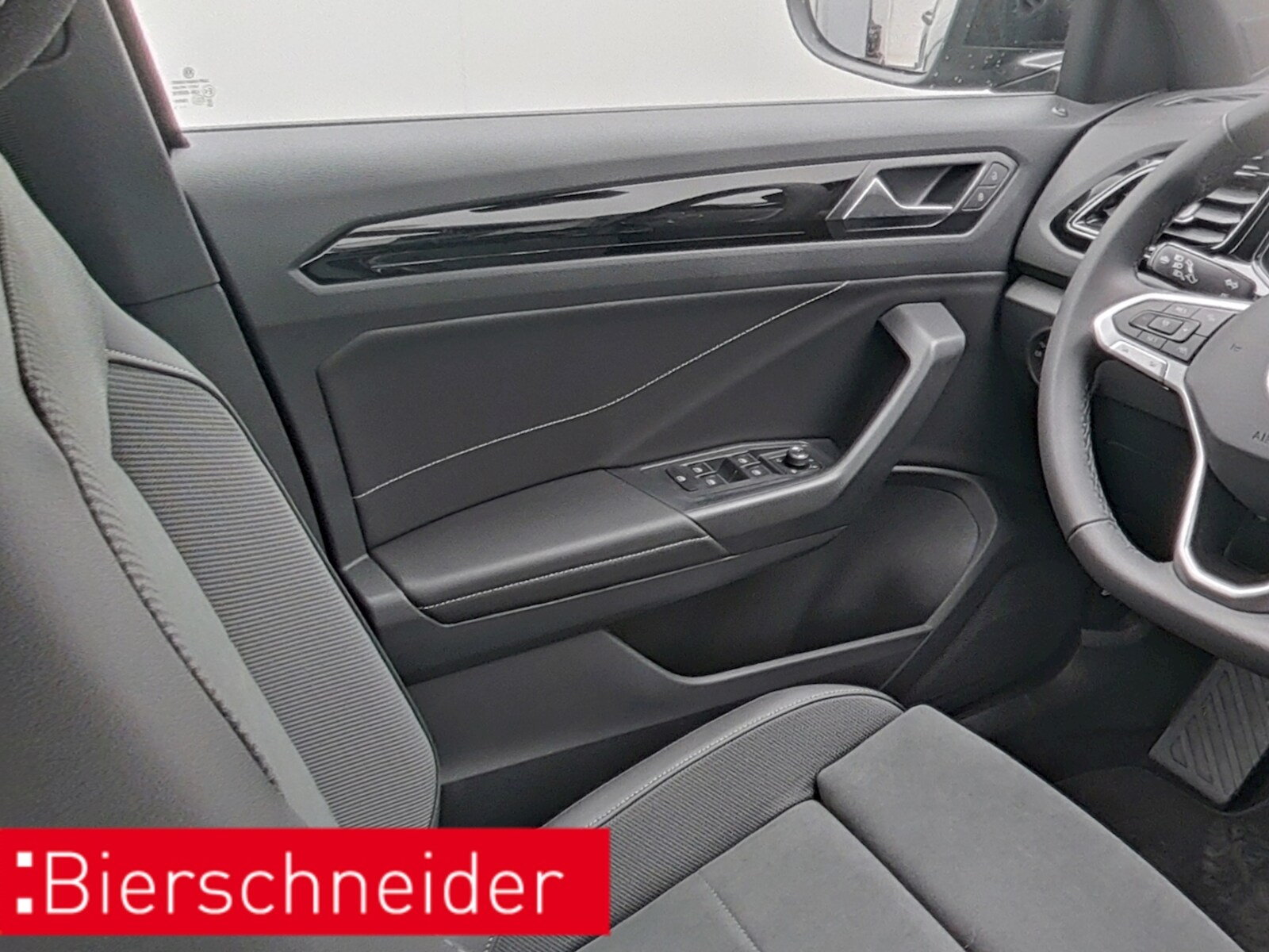 Volkswagen T-Roc – Bild 12