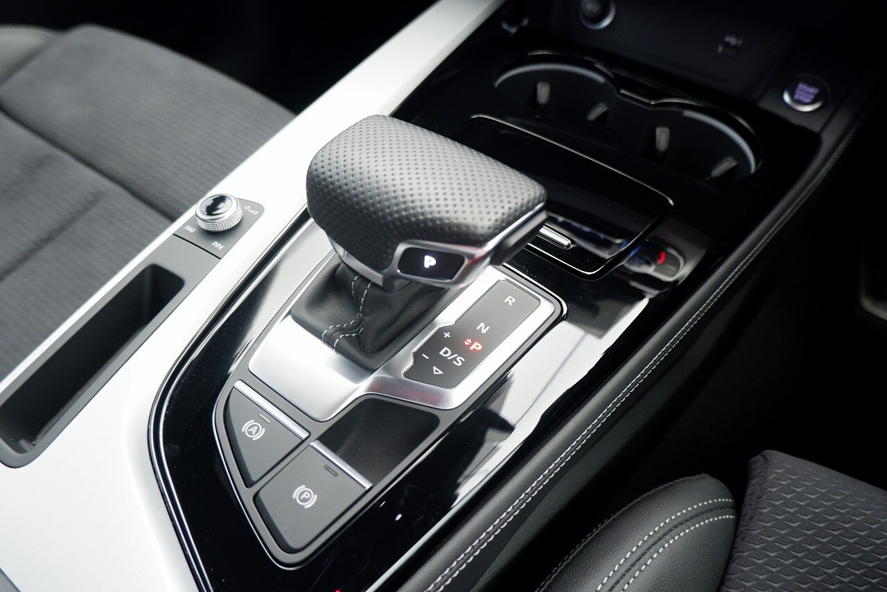 Image about Audi A4 Sedan 35 TFSI S line