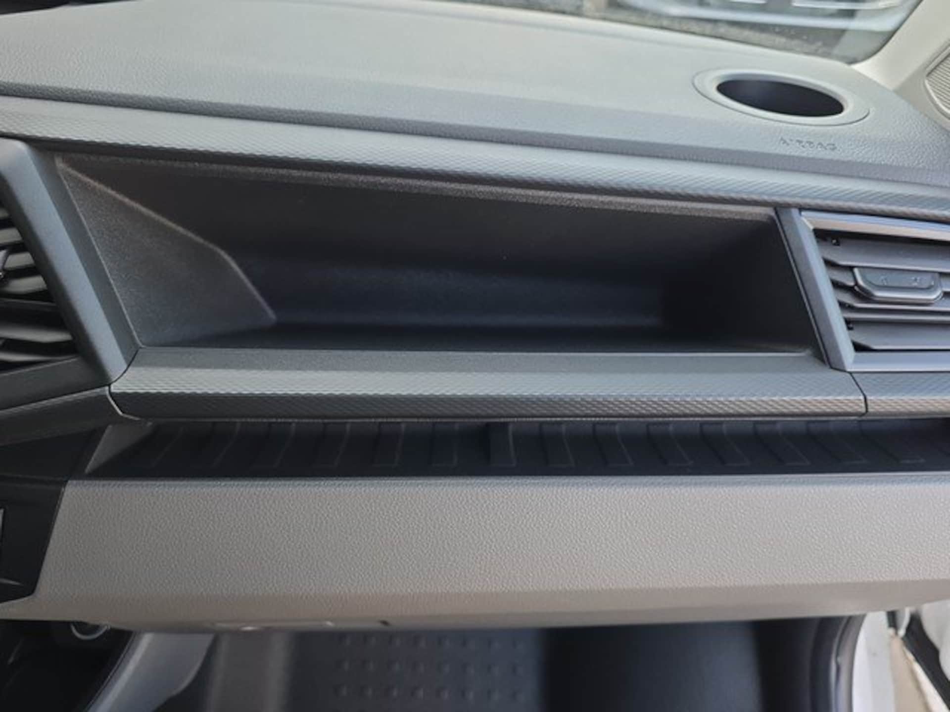 Volkswagen T6.1 Transporter Kasten langer Radstand