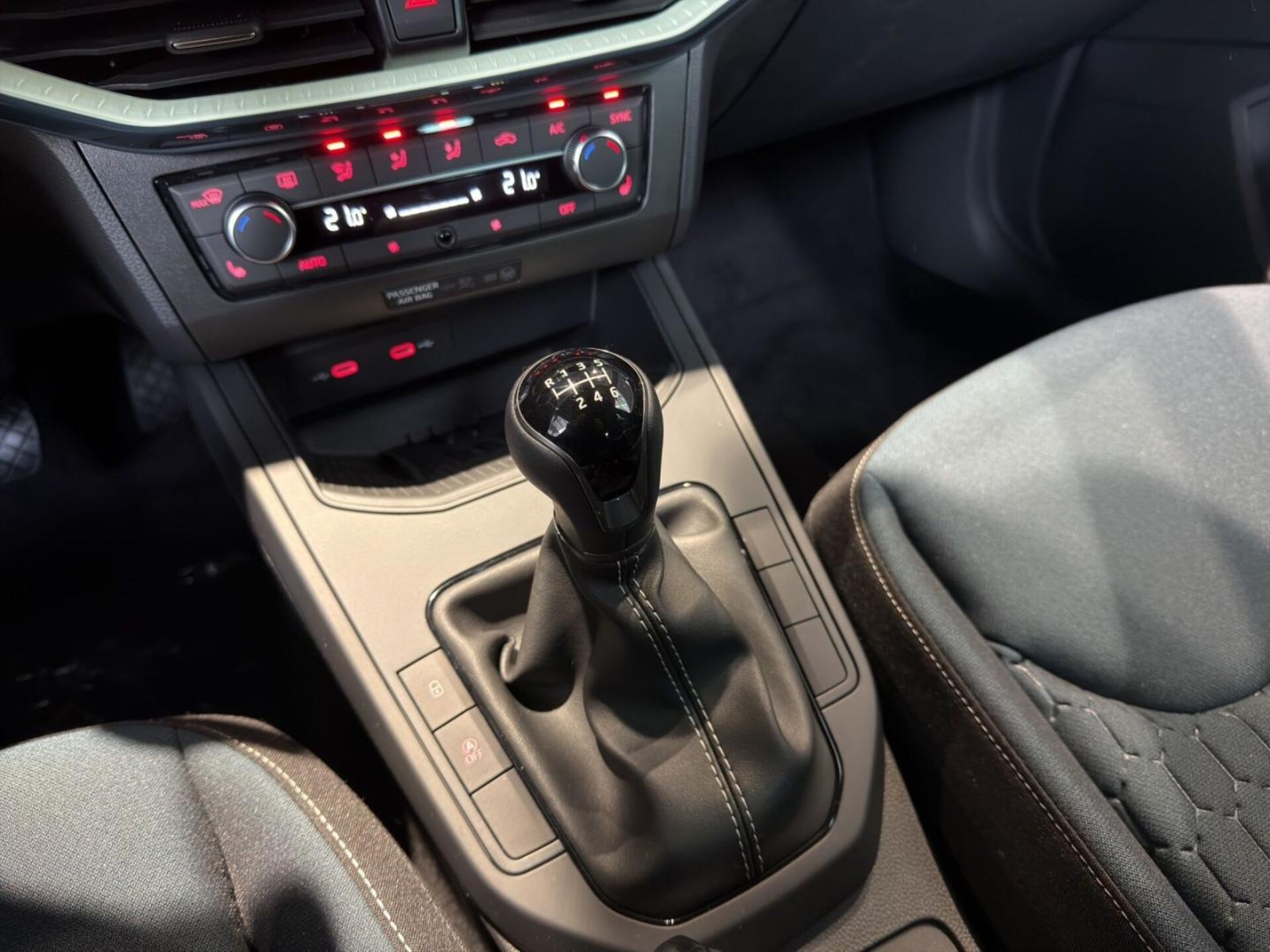 SEAT Arona Style
