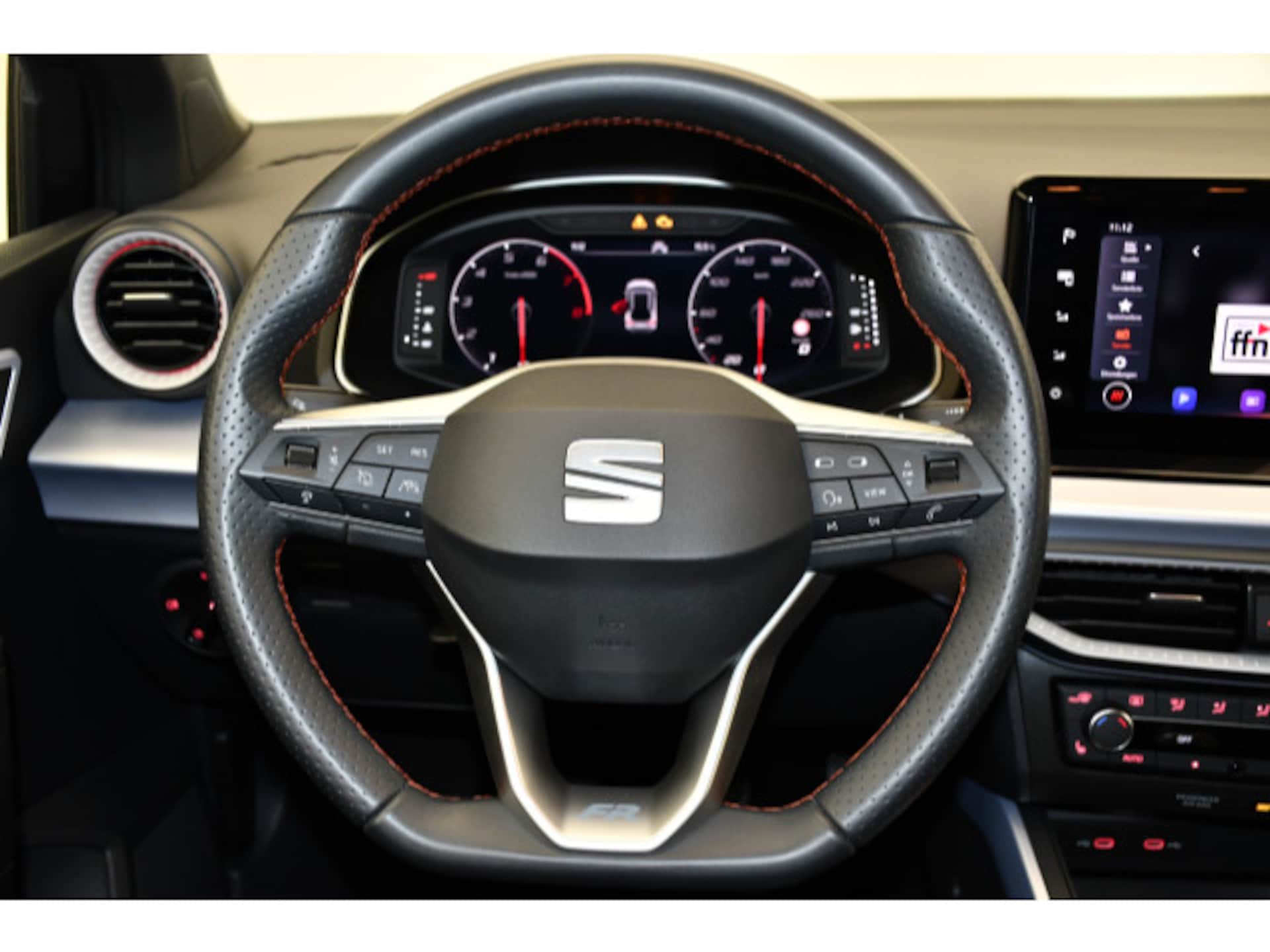 SEAT Arona FR