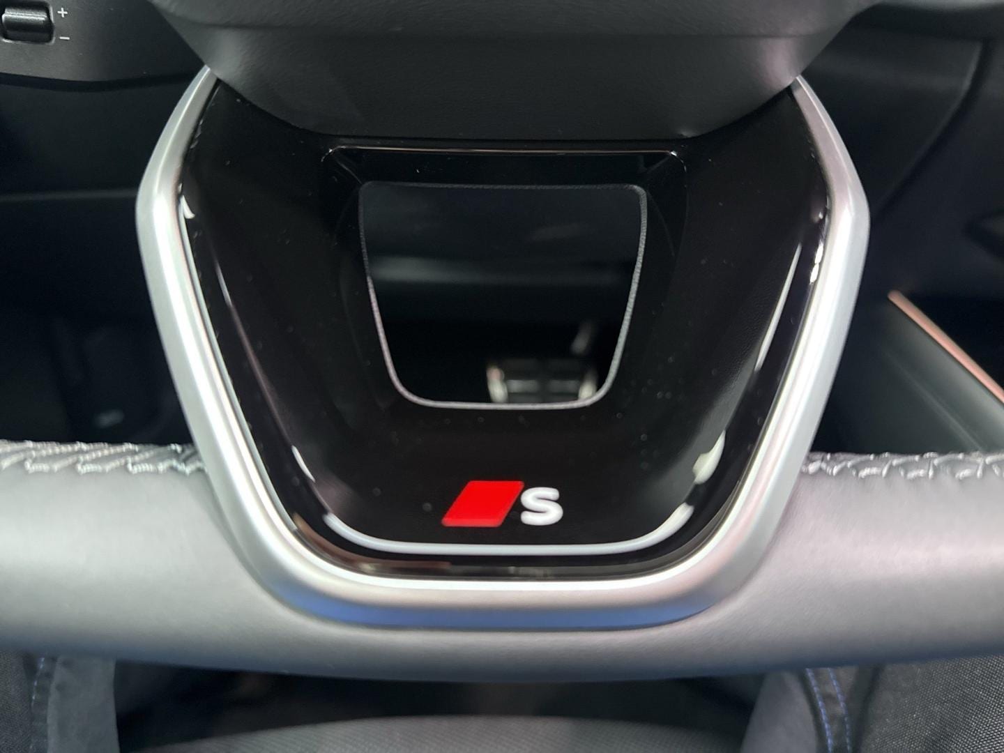 Bild über Audi Q3 Sportback TFSI 110 kW S tronic - für weitere Informationen kontaktieren Sie den Audi Partner
