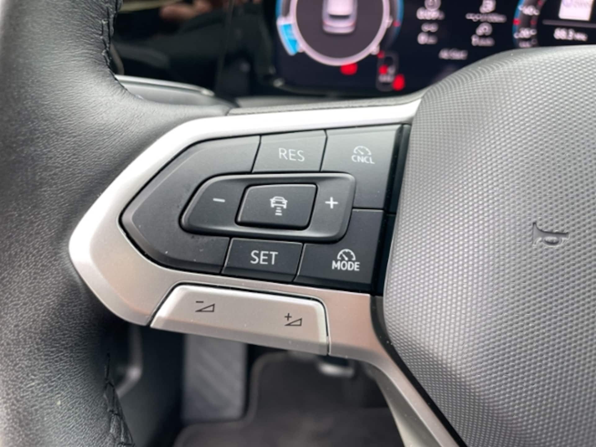 Volkswagen Golf Variant Style