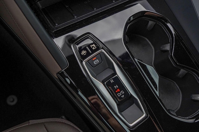 2025 Audi New Q5 Premium - Photo 19