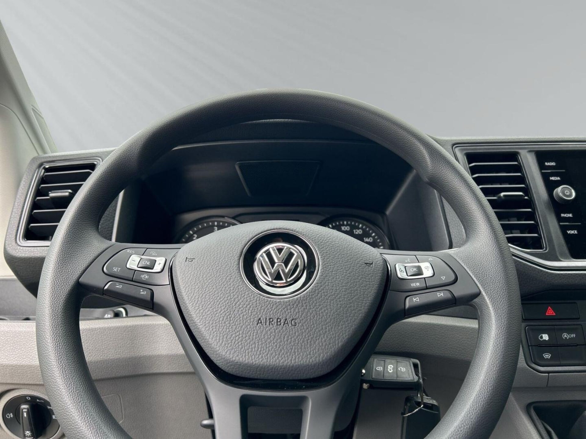 Volkswagen Crafter Kasten langer Radstand