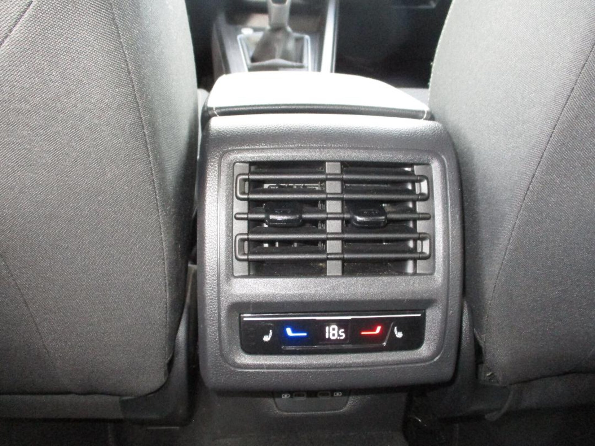 Volkswagen Golf Active