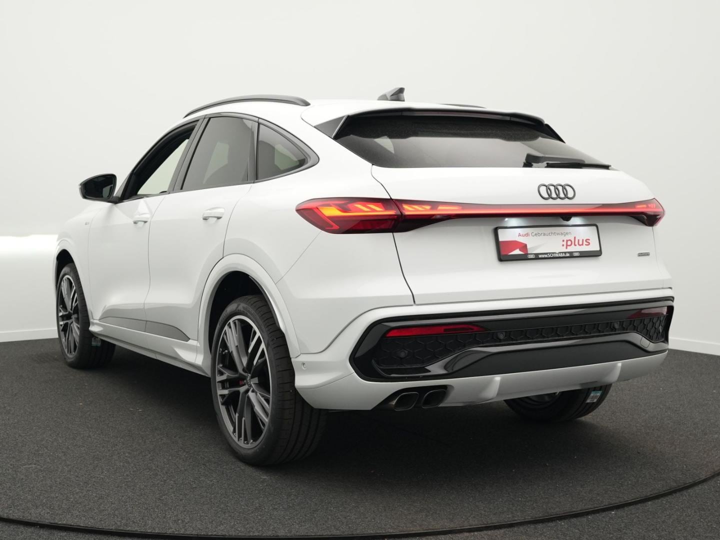 Bild über Audi Q5 Sportback TDI quattro 150 kW S tronic - für weitere Informationen kontaktieren Sie den Audi Partner