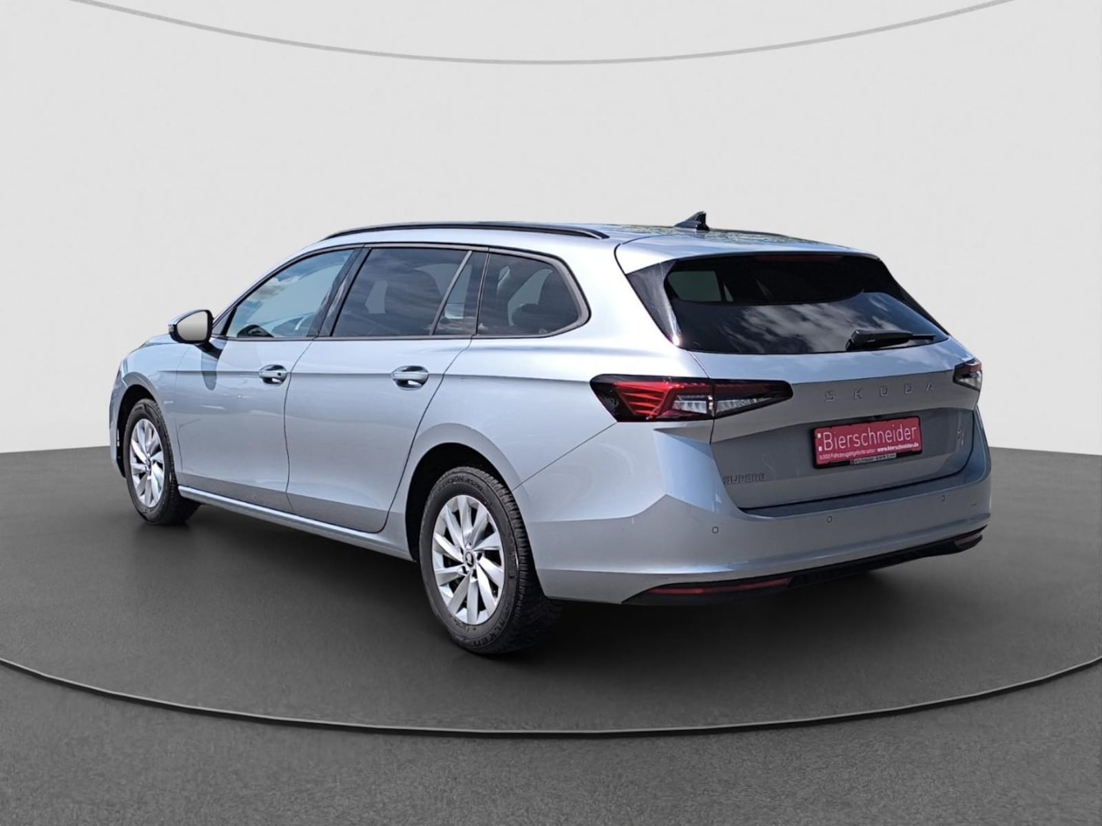 Škoda Superb Combi – Bild 7