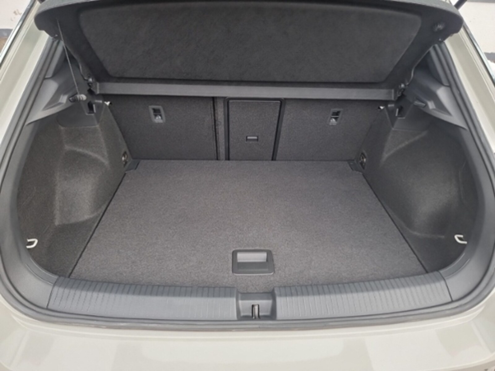 Volkswagen T-Roc – Bild 9